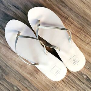 Reef | Pale Pink Flip-flops